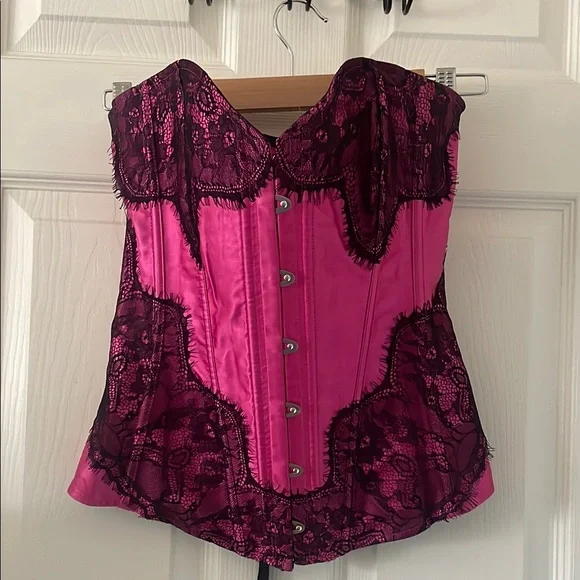 ADORE ME MAHOGANY LACE CORSET Size Medium Mean Girls - Picture 2 of 8